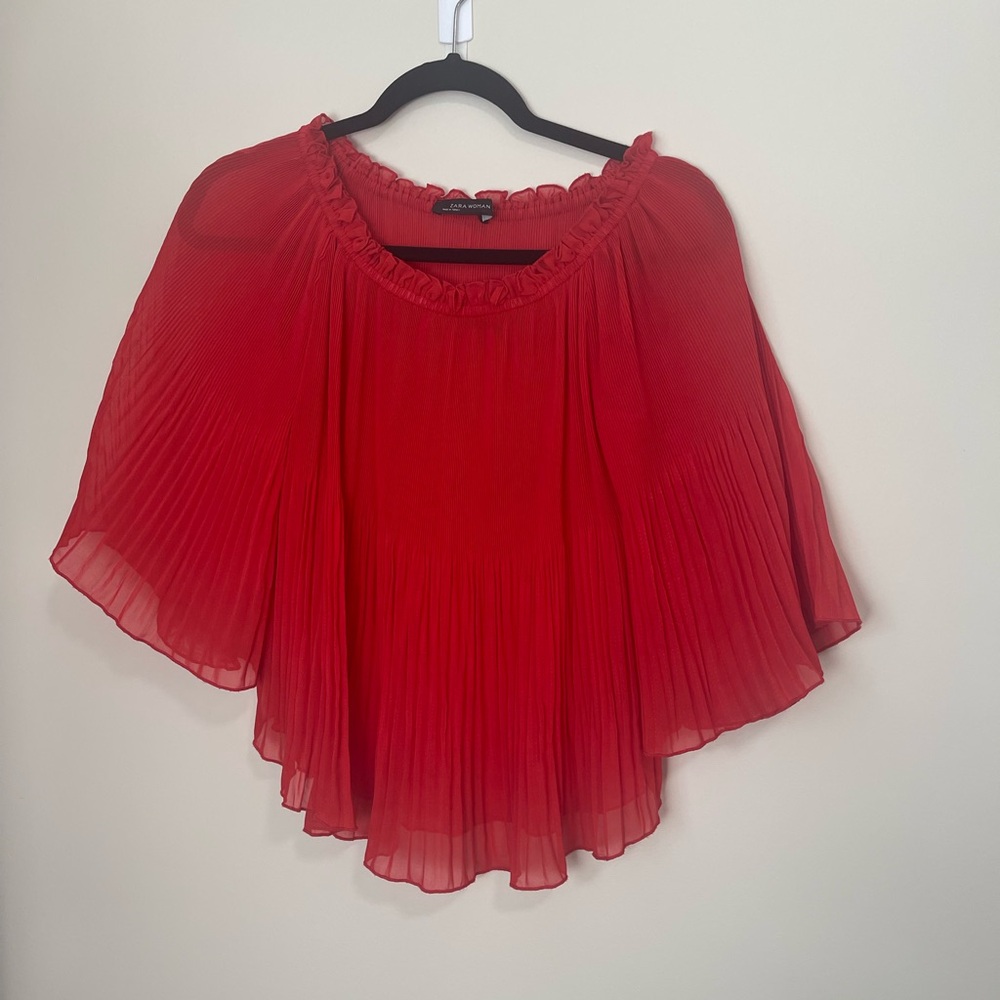 ZARA Woman Red Pleated Off-Shoulder “Flowy” Blouse with 3/4 sleeves Size XS - Picture 4 of 17